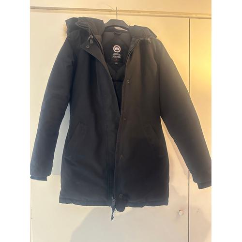 V tements femme Canada Goose pas cher Promos Prix bas sur le